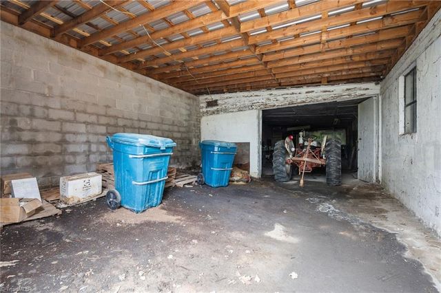 607 Main Street A,B,C,D, Pilot Mountain, NC 27041