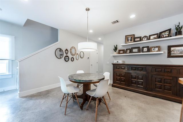 971 Bassett Place, Dallas, TX 75208