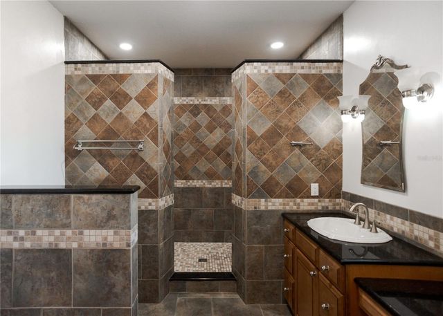 8445 SHADY GLEN DRIVE, Orlando, FL 32819