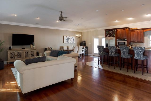 8445 SHADY GLEN DRIVE, Orlando, FL 32819