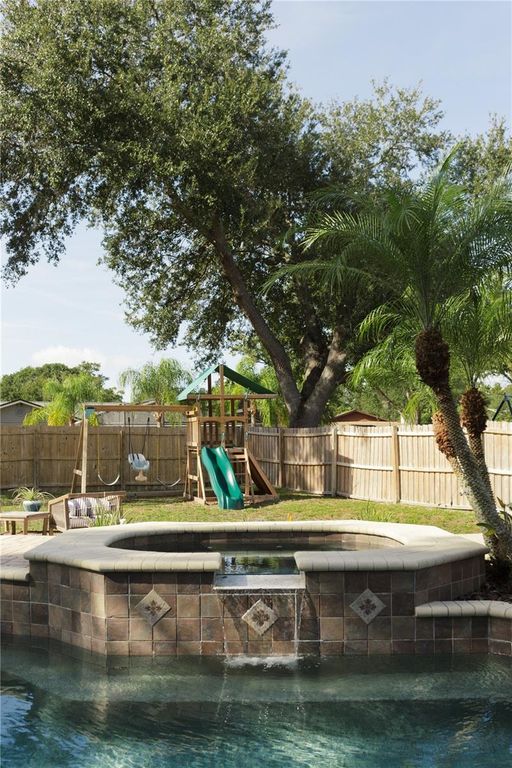 Image 27 of property listing at 8445 SHADY GLEN DRIVE, Orlando, FL 32819