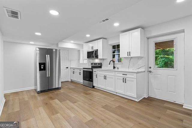 1344 Oakcrest Drive SW, Atlanta, GA 30311