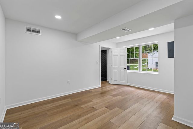 1344 Oakcrest Drive SW, Atlanta, GA 30311