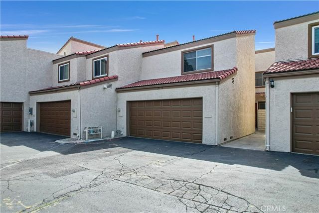 2750 Via Hacienda 95, Fullerton, CA 92835