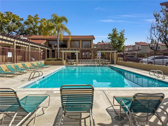 2750 Via Hacienda 95, Fullerton, CA 92835