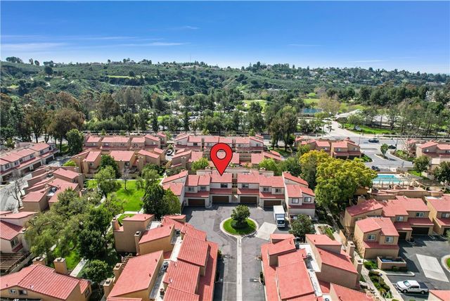 2750 Via Hacienda 95, Fullerton, CA 92835