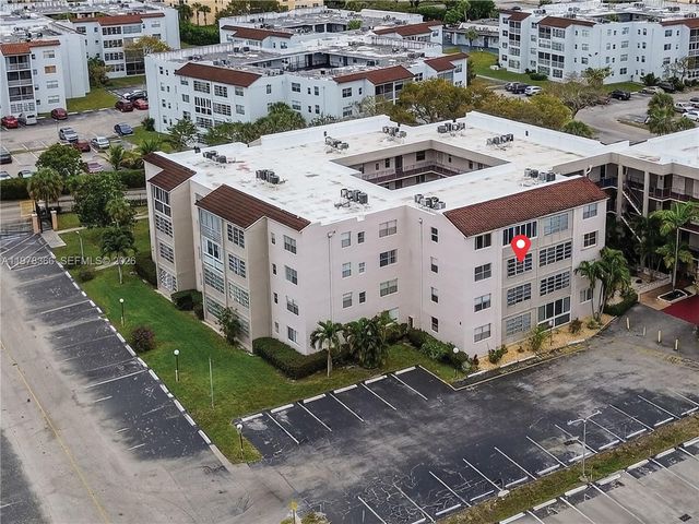 2821 Somerset Drive 317, Lauderdale Lakes, FL 33311