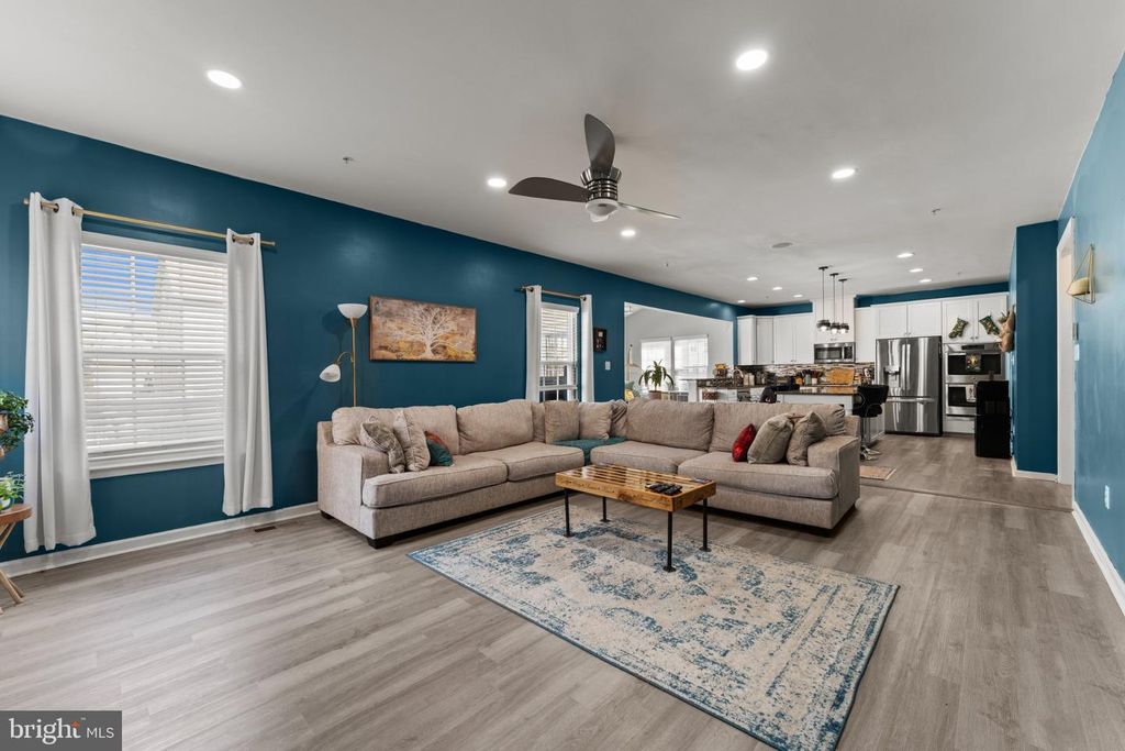 Image 14 of property listing at 8802 BANCROFT DR, Waldorf, MD 20603