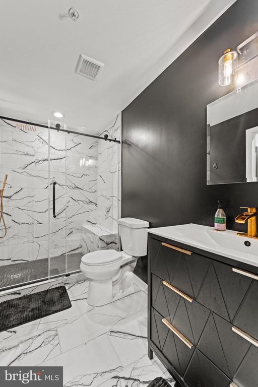 Image 33 of property listing at 8802 BANCROFT DR, Waldorf, MD 20603