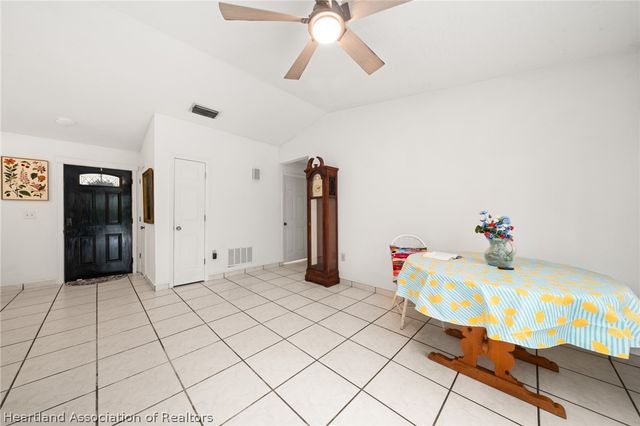 312 S Lotela Avenue, Avon Park, FL 33825