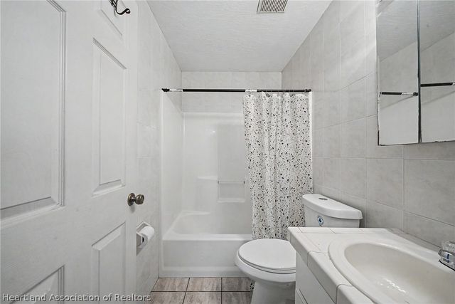312 S Lotela Avenue, Avon Park, FL 33825