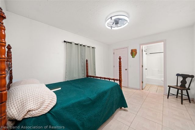 312 S Lotela Avenue, Avon Park, FL 33825