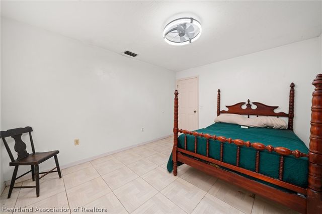 312 S Lotela Avenue, Avon Park, FL 33825