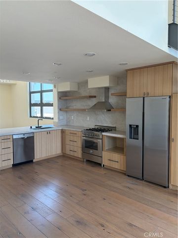 13045 Pacific, Los Angeles, CA 90094