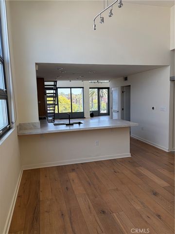 13045 Pacific, Los Angeles, CA 90094