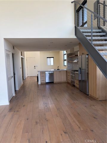 13045 Pacific, Los Angeles, CA 90094