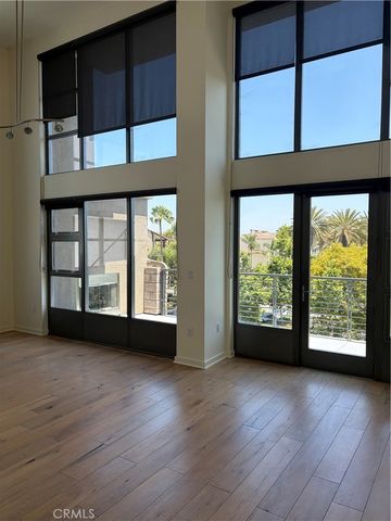 13045 Pacific, Los Angeles, CA 90094
