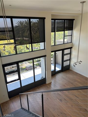 13045 Pacific, Los Angeles, CA 90094