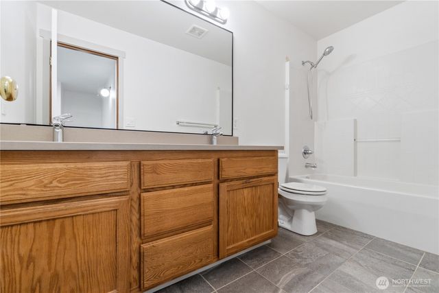 15409 51st Place W, Edmonds, WA 98026