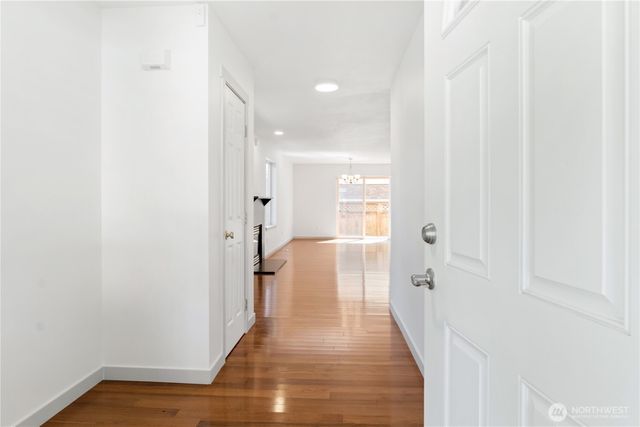 15409 51st Place W, Edmonds, WA 98026
