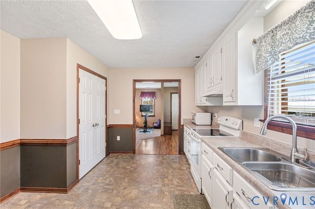 3411 Spring Run Rd, Mechanicsville, VA 23111