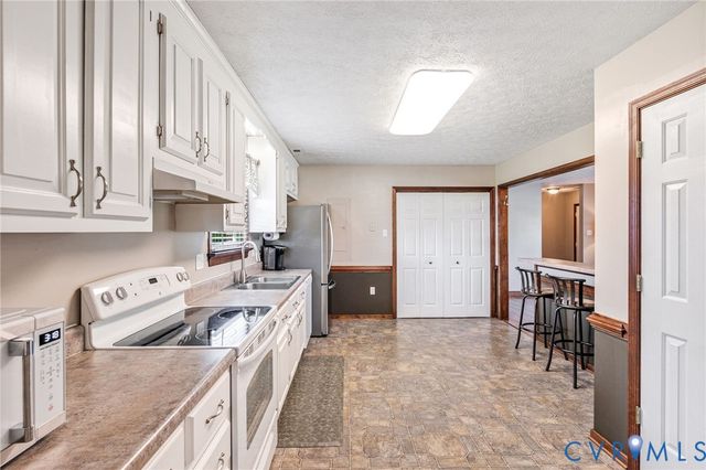 3411 Spring Run Rd, Mechanicsville, VA 23111