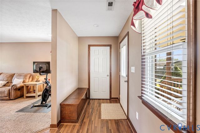 3411 Spring Run Rd, Mechanicsville, VA 23111