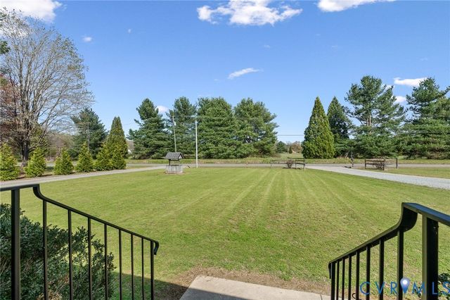 3411 Spring Run Rd, Mechanicsville, VA 23111