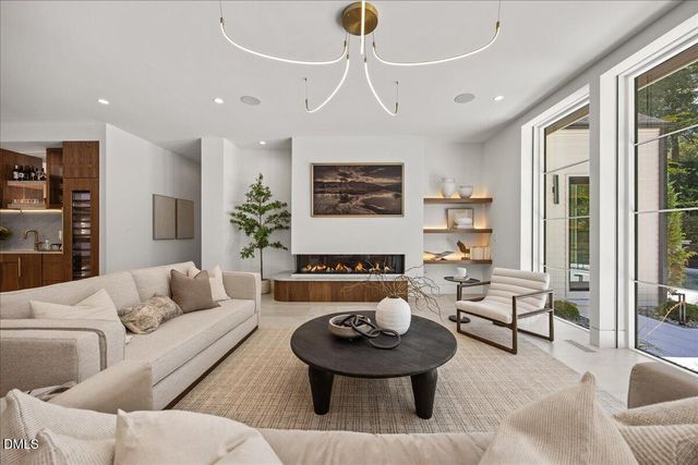 5301 Inglewood Lane, Raleigh, NC 27609