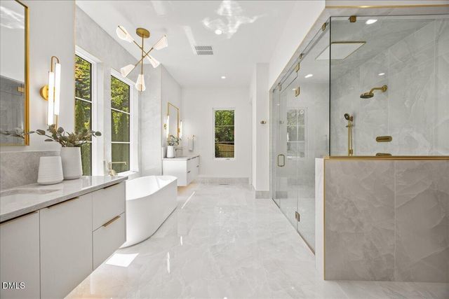 5301 Inglewood Lane, Raleigh, NC 27609