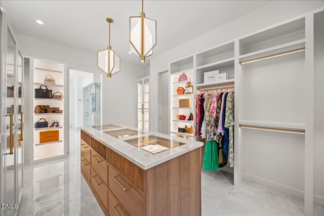 5301 Inglewood Lane, Raleigh, NC 27609