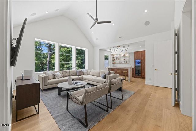 5301 Inglewood Lane, Raleigh, NC 27609