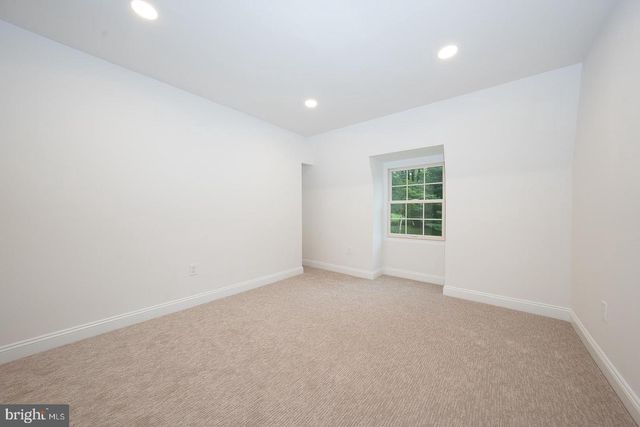 4103 LAUREL DR, Lafayette Hill, PA 19444