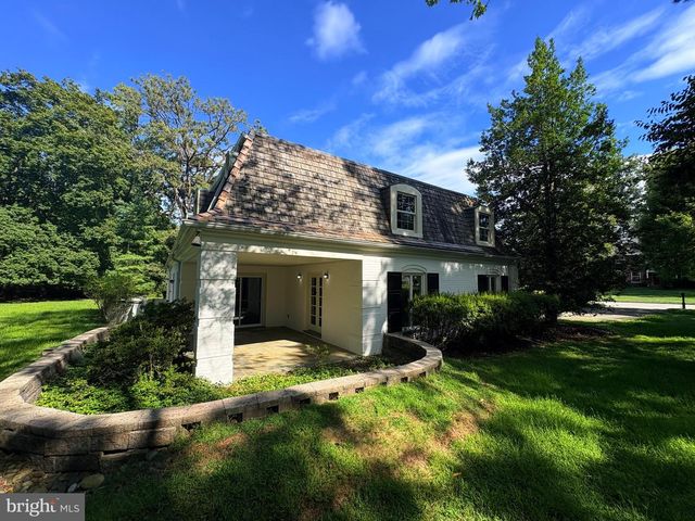 4103 LAUREL DR, Lafayette Hill, PA 19444