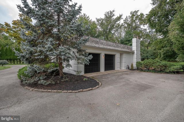 4103 LAUREL DR, Lafayette Hill, PA 19444