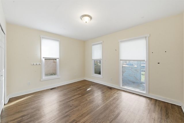 1016 S Wichita St, Wichita, KS 67213