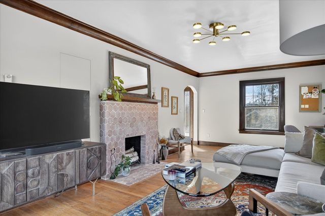 1732 Jackson Avenue, Ann Arbor, MI 48103