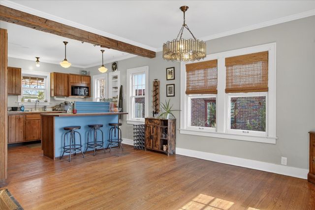 1732 Jackson Avenue, Ann Arbor, MI 48103