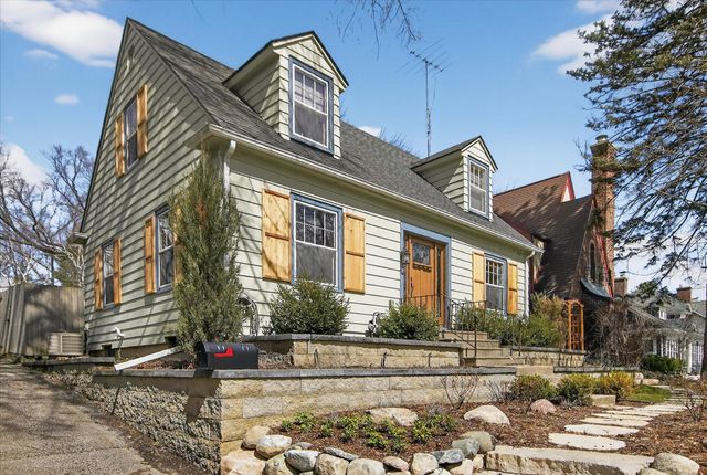 1732 Jackson Avenue, Ann Arbor, MI 48103