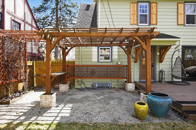 1732 Jackson Avenue, Ann Arbor, MI 48103