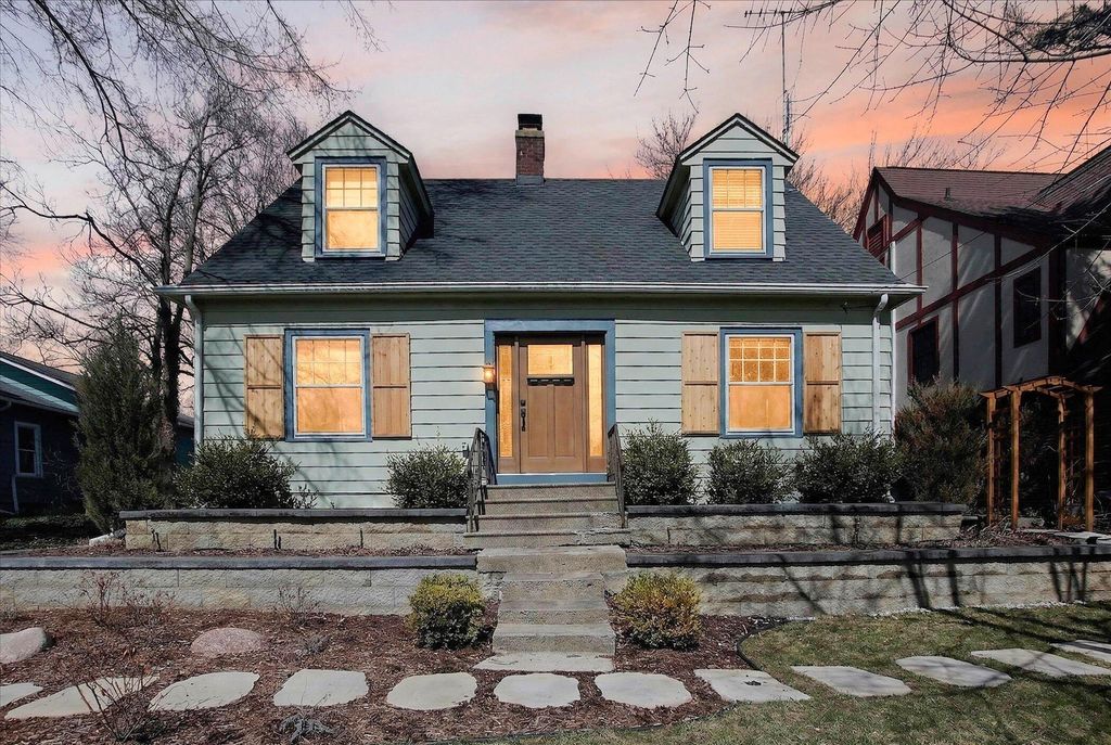 1732 Jackson Avenue, Ann Arbor, MI 48103