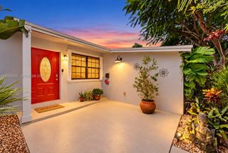 4211 NW 11th Avenue, Oakland Park, FL 33309