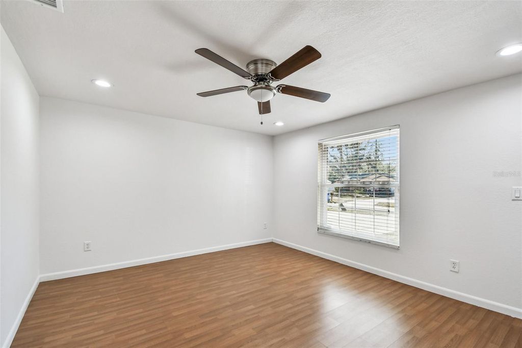 Image 14 of property listing at 3611 WISPERBREATH LANE, Tampa, FL 33619