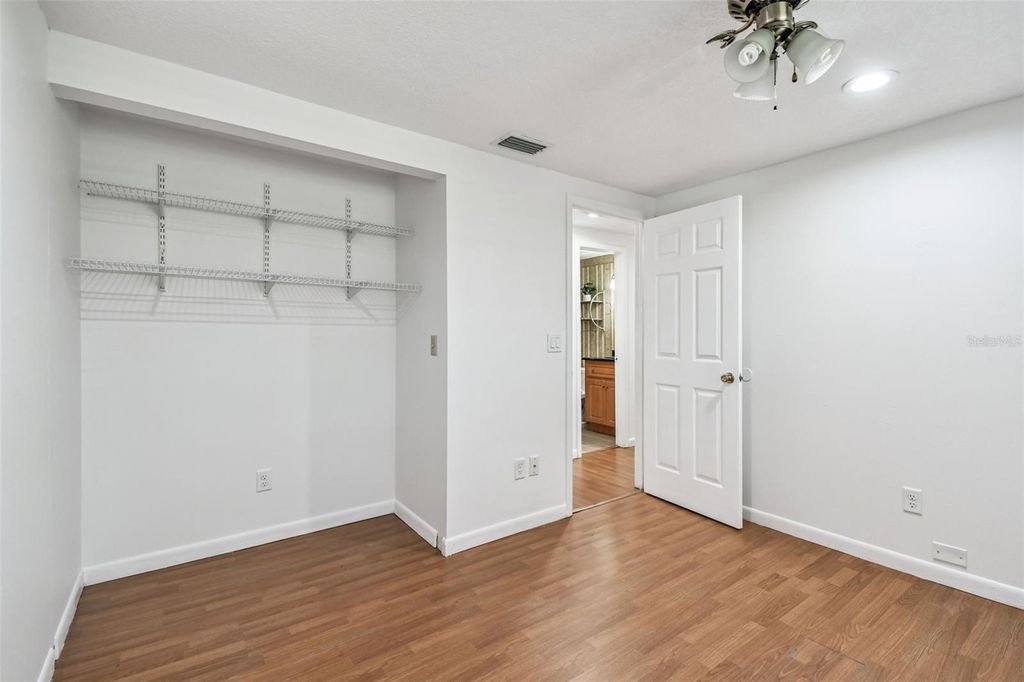 Image 21 of property listing at 3611 WISPERBREATH LANE, Tampa, FL 33619