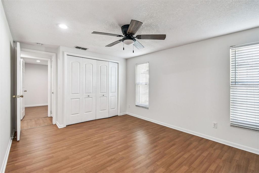 Image 24 of property listing at 3611 WISPERBREATH LANE, Tampa, FL 33619