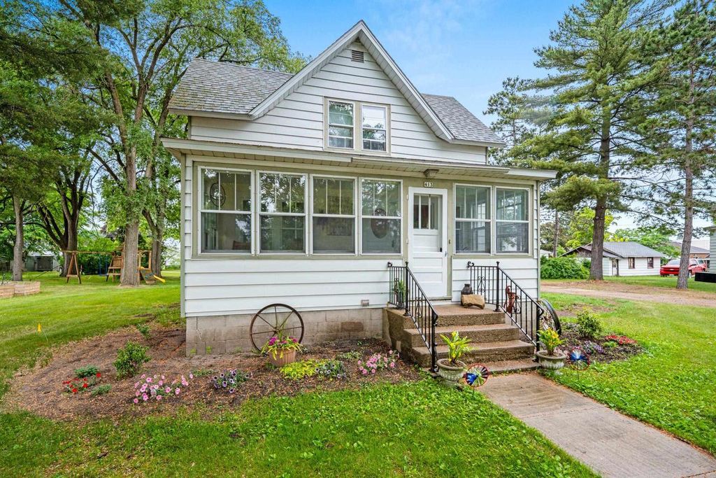 413 S HOWARD STREET, Princeton, WI 54968
