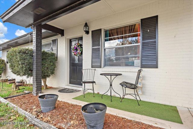 210 HOLLY Lane, Palatka, FL 32177