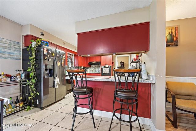 210 HOLLY Lane, Palatka, FL 32177