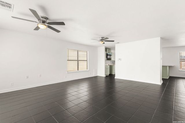 6823 Cypress Mist Dr, Converse, TX 78109