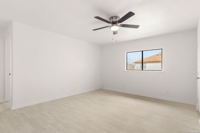 6823 Cypress Mist Dr, Converse, TX 78109